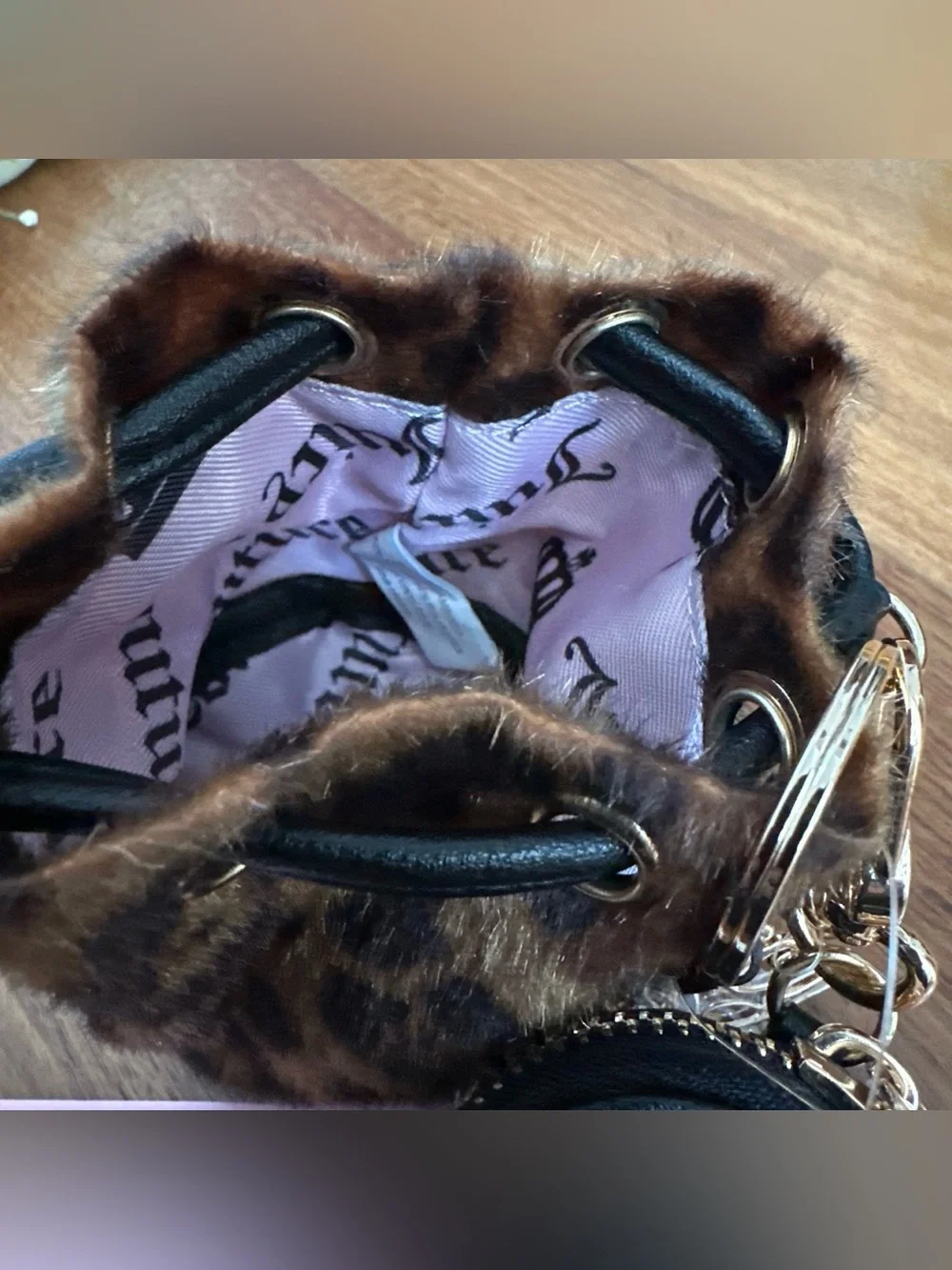 Juicy Couture Leopard Faux Fur Key & Heart Card Holder in Brown and Black